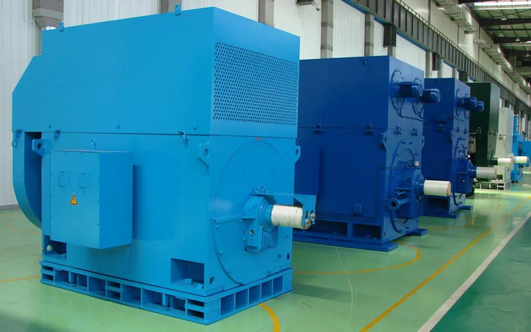 電動(dòng)機.jpg 電動(dòng)機.jpg